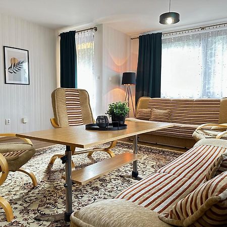 Ponikiew Resort Wadowice Extérieur photo