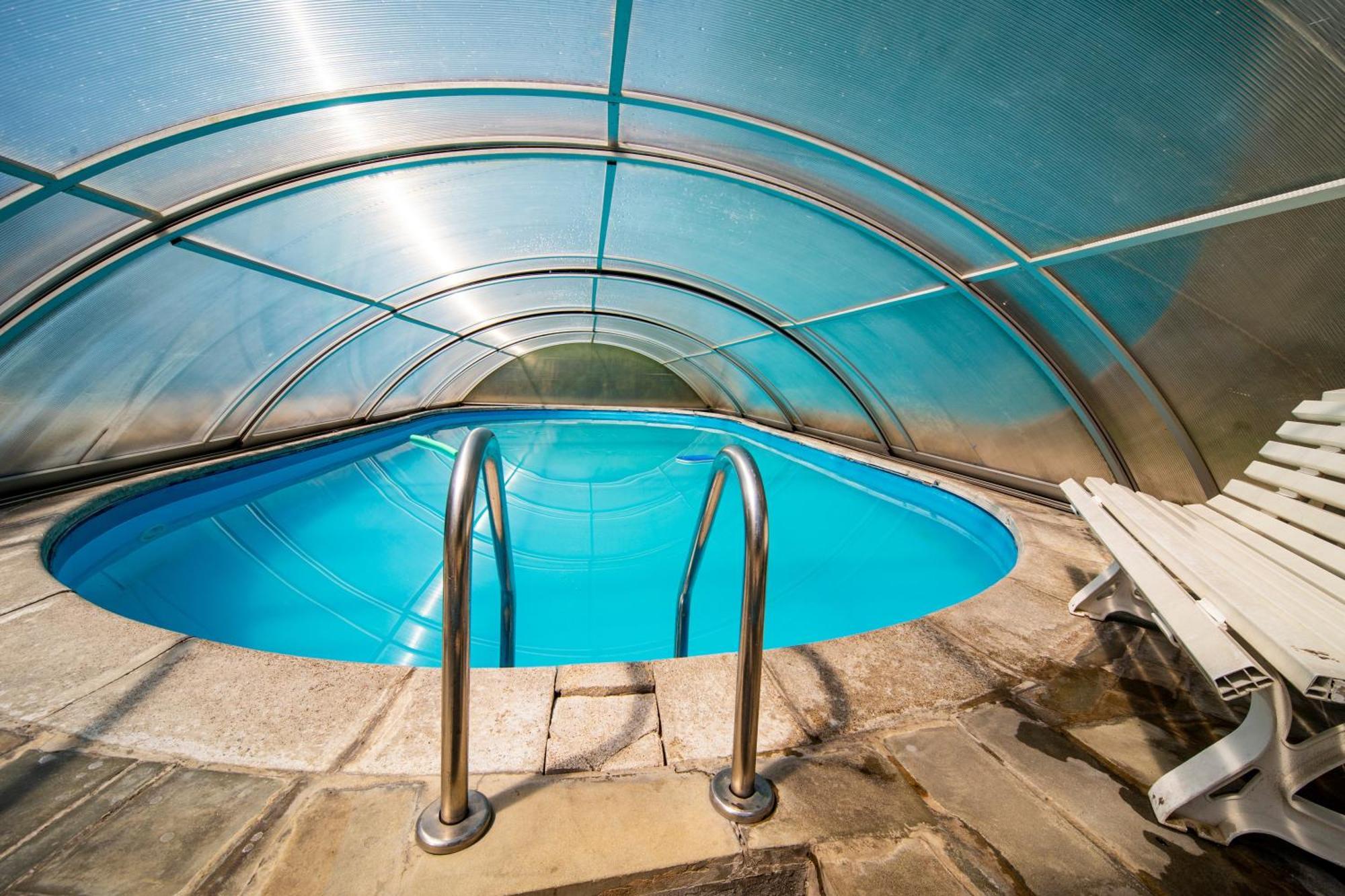 Ponikiew Resort Wadowice Extérieur photo
